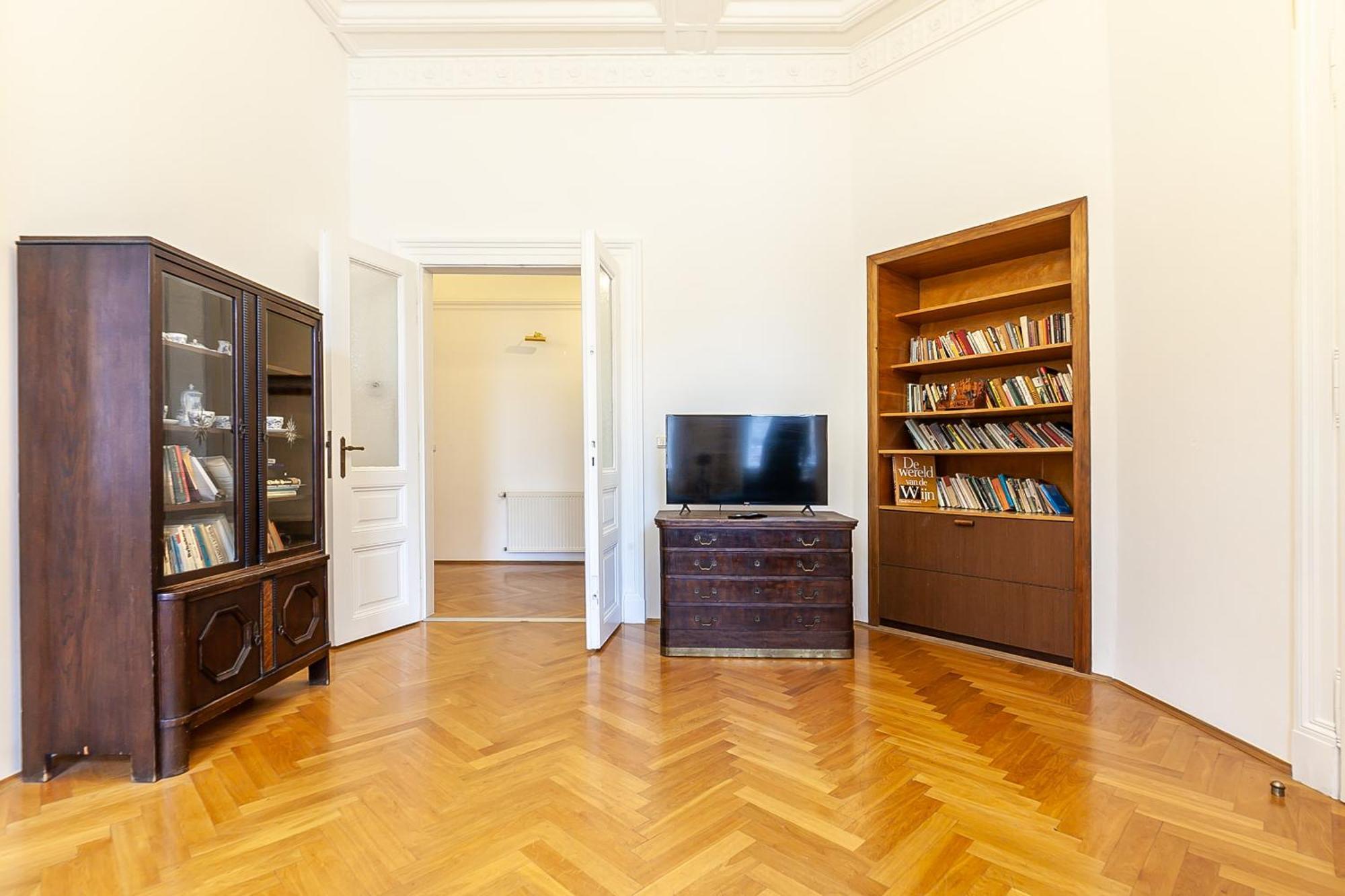 Royal Apartment By Charles Bridge View Of Saint Nicholas Church Praha Bagian luar foto